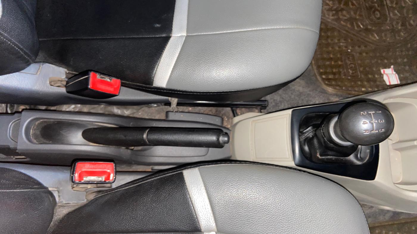 2017 Maruti Alto K10 LXI (O), CNG, Manual, 77,470 km, Gear Lever