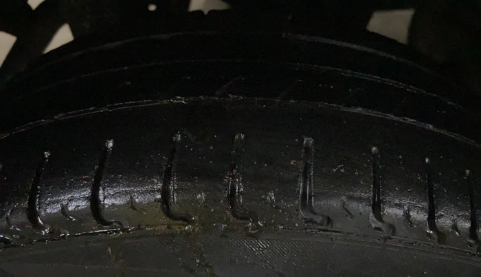 2017 Maruti Alto K10 LXI (O), CNG, Manual, 77,470 km, Right Rear Tyre Tread