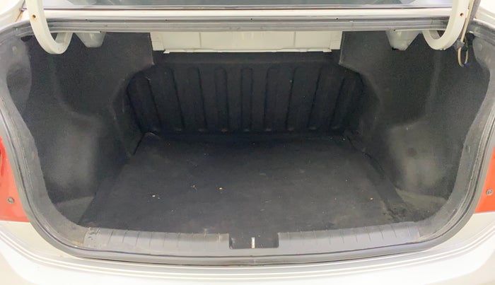 2014 Hyundai Xcent S 1.2, Petrol, Manual, 74,948 km, Boot Inside