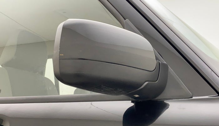 2021 Mahindra Scorpio S5, Diesel, Manual, 29,793 km, Right rear-view mirror - Mirror movement not proper