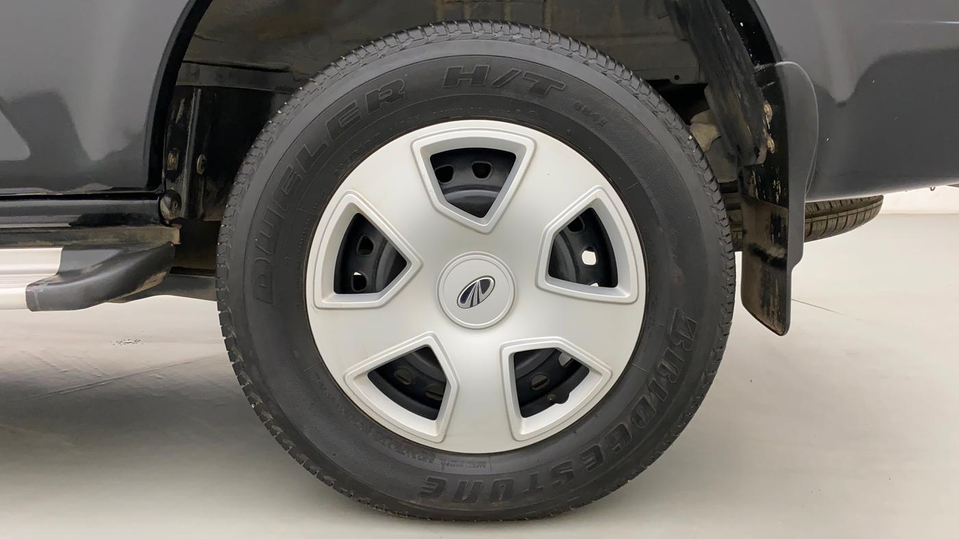 2021 Mahindra Scorpio S5, Diesel, Manual, 29,793 km, Left Rear Wheel