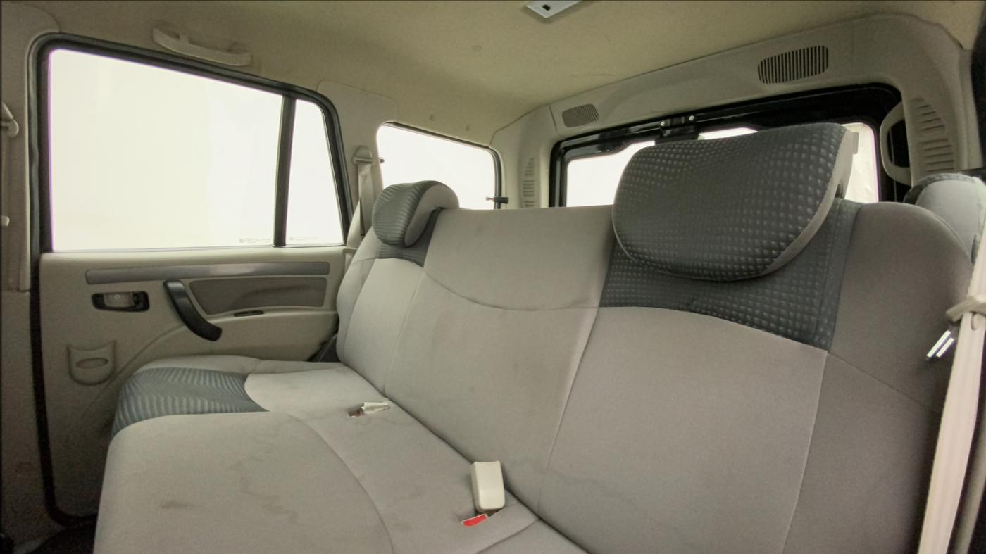 2021 Mahindra Scorpio S5, Diesel, Manual, 29,793 km, Right Side Rear Door Cabin
