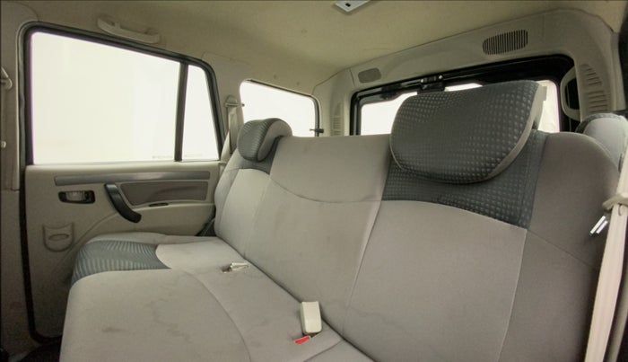 2021 Mahindra Scorpio S5, Diesel, Manual, 29,793 km, Right Side Rear Door Cabin