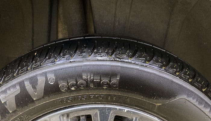 2020 Maruti XL6 ALPHA AT, Petrol, Automatic, 1,13,200 km, Right Rear Tyre Tread