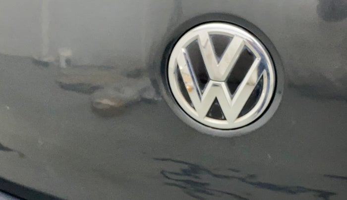 2020 Volkswagen Polo HIGHLINE PLUS 1.0, Petrol, Manual, 27,236 km, Dicky (Boot door) - Slightly dented