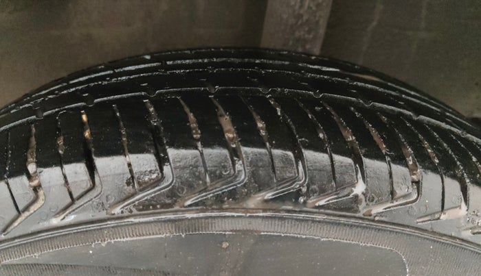 2018 Datsun Redi Go T (O), Petrol, Manual, 43,373 km, Left Rear Tyre Tread