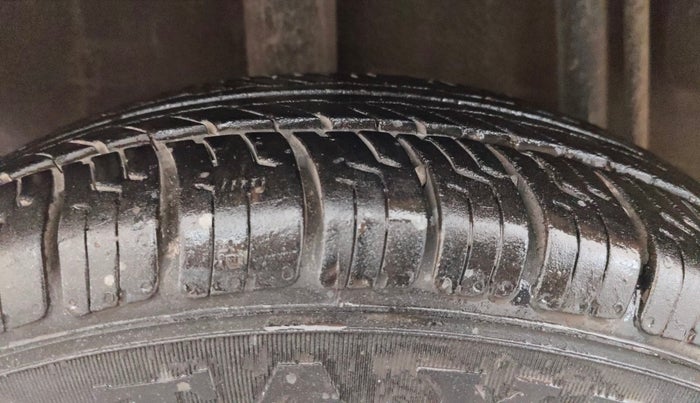 2018 Datsun Redi Go T (O), Petrol, Manual, 43,373 km, Right Rear Tyre Tread