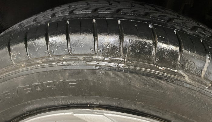 2018 Tata NEXON XM PETROL, Petrol, Manual, 33,956 km, Left Rear Tyre Tread