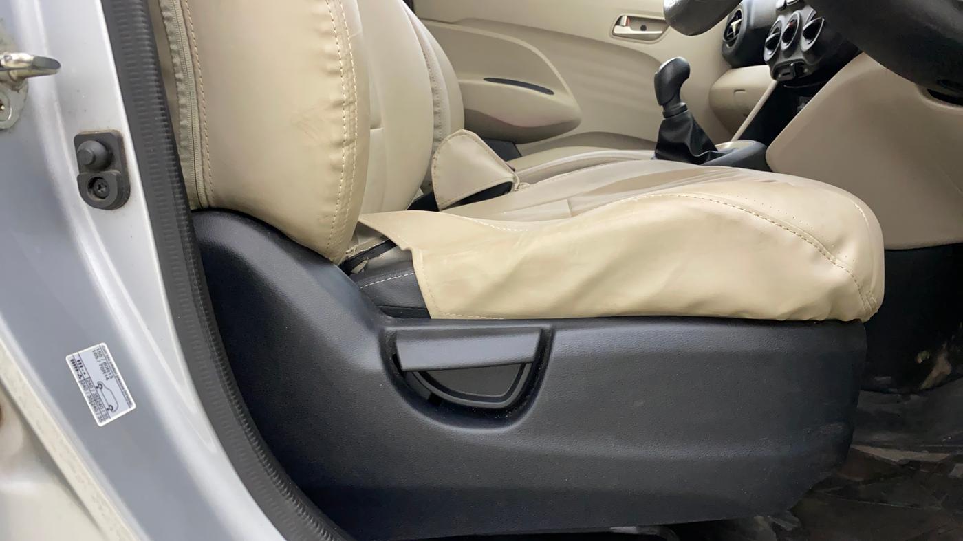 2018 Hyundai NEW SANTRO ASTA MT, Petrol, Manual, 14,999 km, Driver Side Adjustment Panel