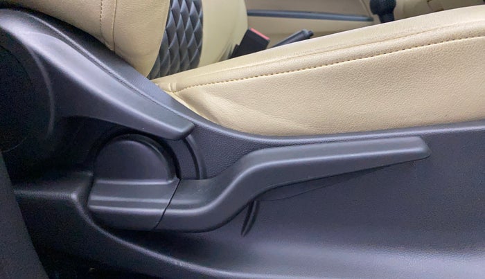 2020 Honda Amaze 1.2L I-VTEC V, Petrol, Manual, 16,931 km, Driver Side Adjustment Panel