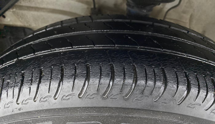 2020 Maruti S PRESSO VXI+, Petrol, Manual, 59,522 km, Left Front Tyre Tread