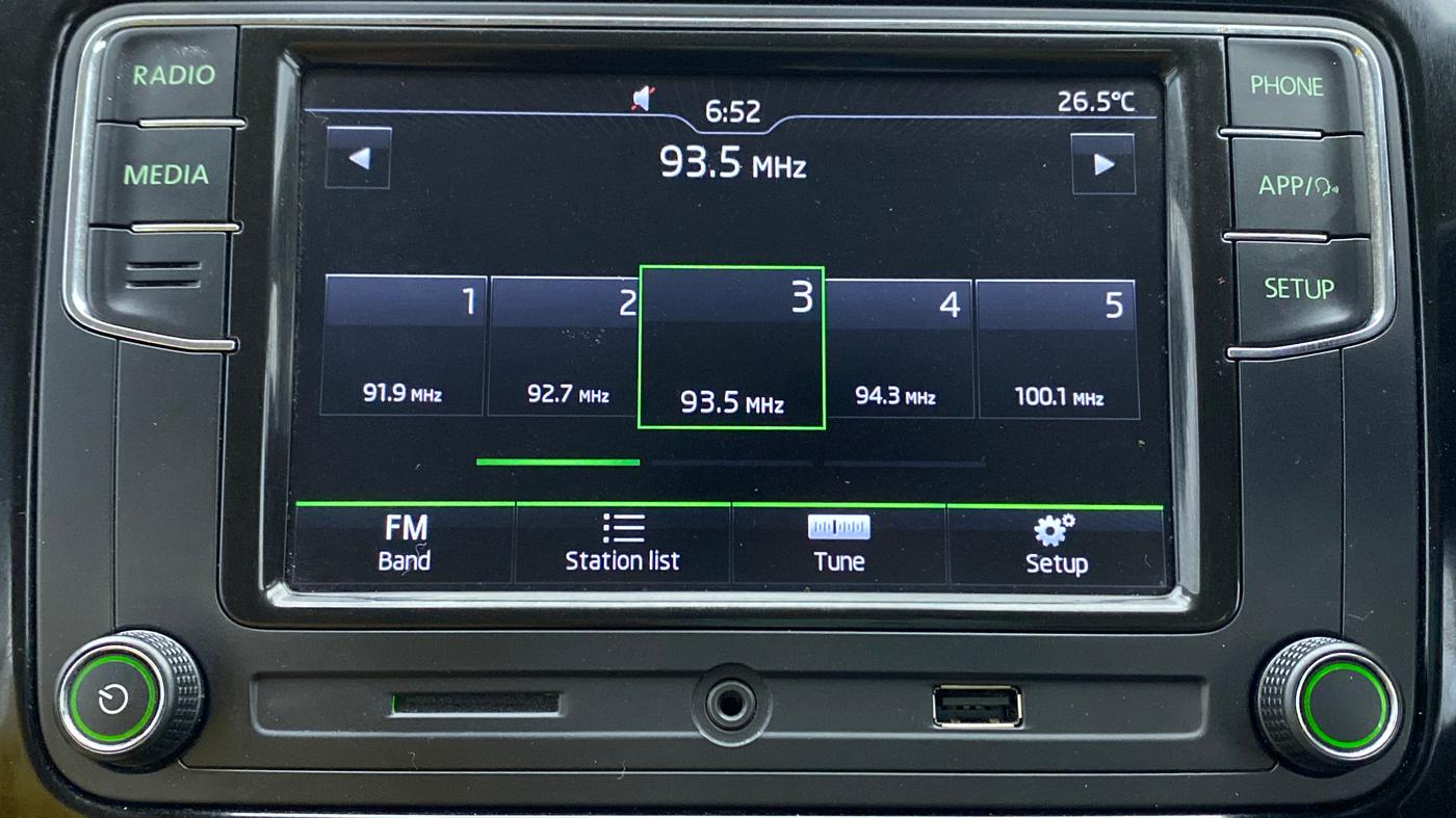 2020 Skoda Rapid 1.0 AMBITION TSI AT, Petrol, Automatic, 14,545 km, Infotainment System