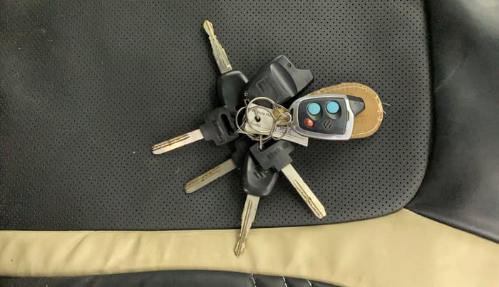 2016 Maruti Celerio VXI, Petrol, Manual, 91,606 km, Key Close Up