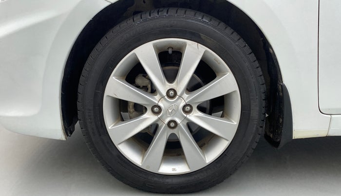 2012 Hyundai Verna FLUIDIC 1.6 VTVT SX, Petrol, Manual, 67,486 km, Left Front Wheel