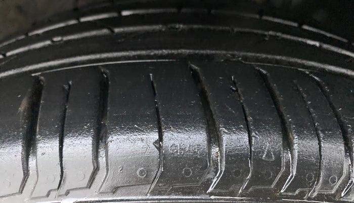 2021 Hyundai VENUE 1.0 TURBO GDI SX+ AT, Petrol, Automatic, 11,124 km, Right Front Tyre Tread