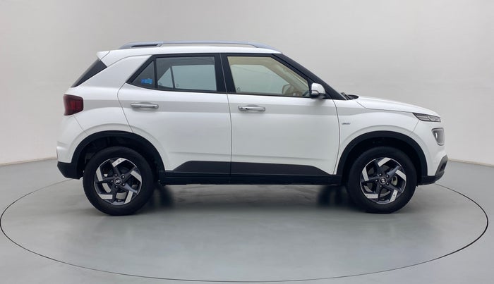 2021 Hyundai VENUE 1.0 TURBO GDI SX+ AT, Petrol, Automatic, 11,124 km, Right Side View