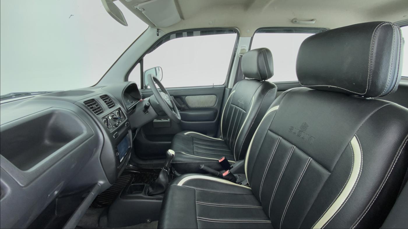 2010 Maruti Wagon R LXI, Petrol, Manual, 58,205 km, Right Side Front Door Cabin