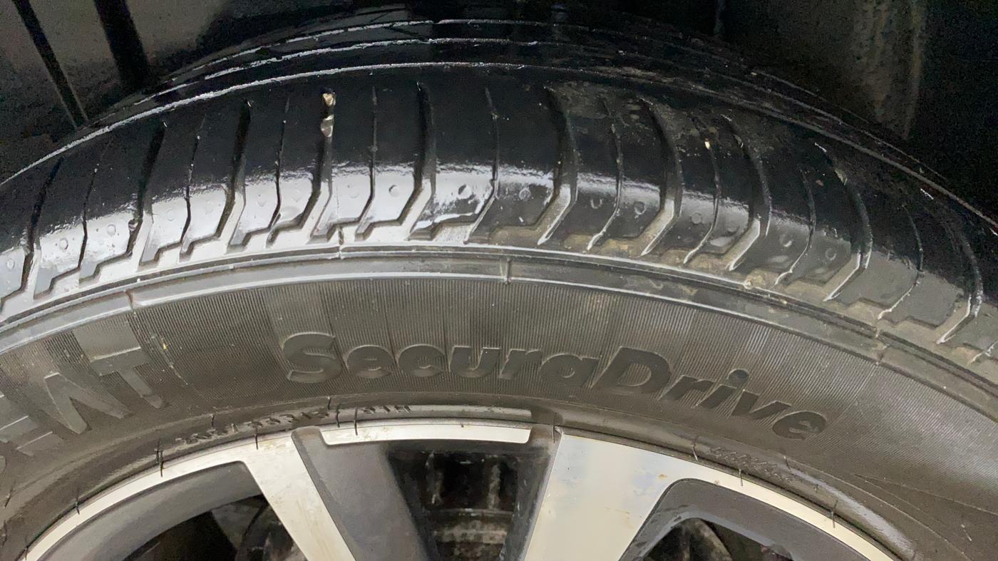 2022 Skoda SLAVIA STYLE 1.0L TSI AT, Petrol, Automatic, 81,938 km, Left Rear Tyre Tread