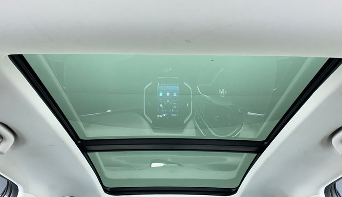 2019 MG HECTOR SHARP DCT PETROL, Petrol, Automatic, 59,094 km, Panoramic Sunroof