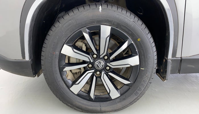 2019 MG HECTOR SHARP DCT PETROL, Petrol, Automatic, 59,094 km, Left Front Wheel