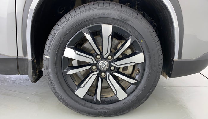 2019 MG HECTOR SHARP DCT PETROL, Petrol, Automatic, 59,094 km, Right Front Wheel