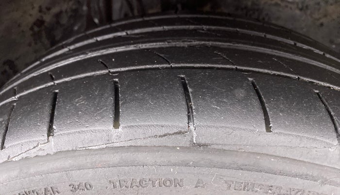 2018 Toyota YARIS G MT, Petrol, Manual, 50,736 km, Right Front Tyre Tread