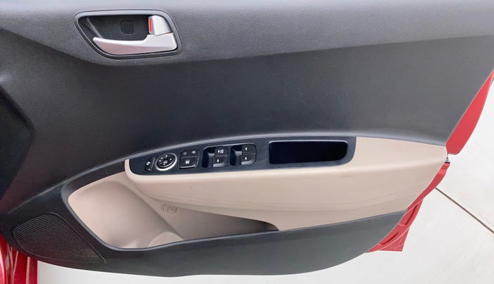 2018 Hyundai Grand i10 SPORTZ AT 1.2 KAPPA VTVT, Petrol, Automatic, 31,444 km, Driver Side Door Panels Control