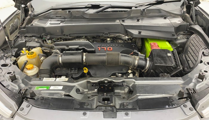 2022 Tata Safari XZ, Diesel, Manual, 64,046 km, Engine View