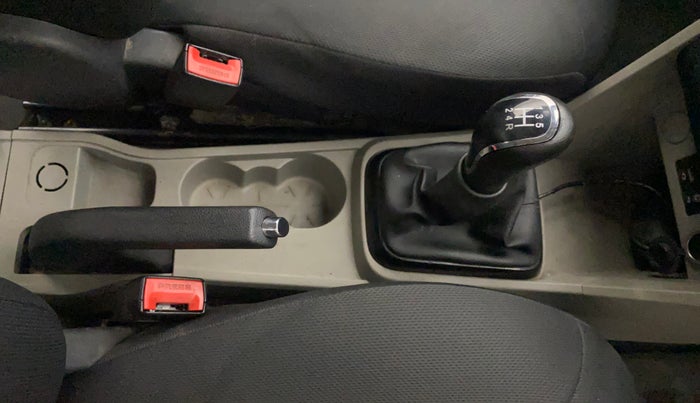 2018 Tata Tiago XZ PETROL, Petrol, Manual, 1,06,784 km, Gear Lever