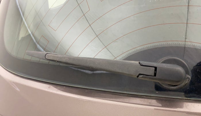 2018 Tata Tiago XZ PETROL, Petrol, Manual, 1,06,784 km, Rear Wiper