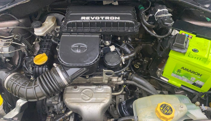 2018 Tata Tiago XZ PETROL, Petrol, Manual, 1,06,784 km, Engine View
