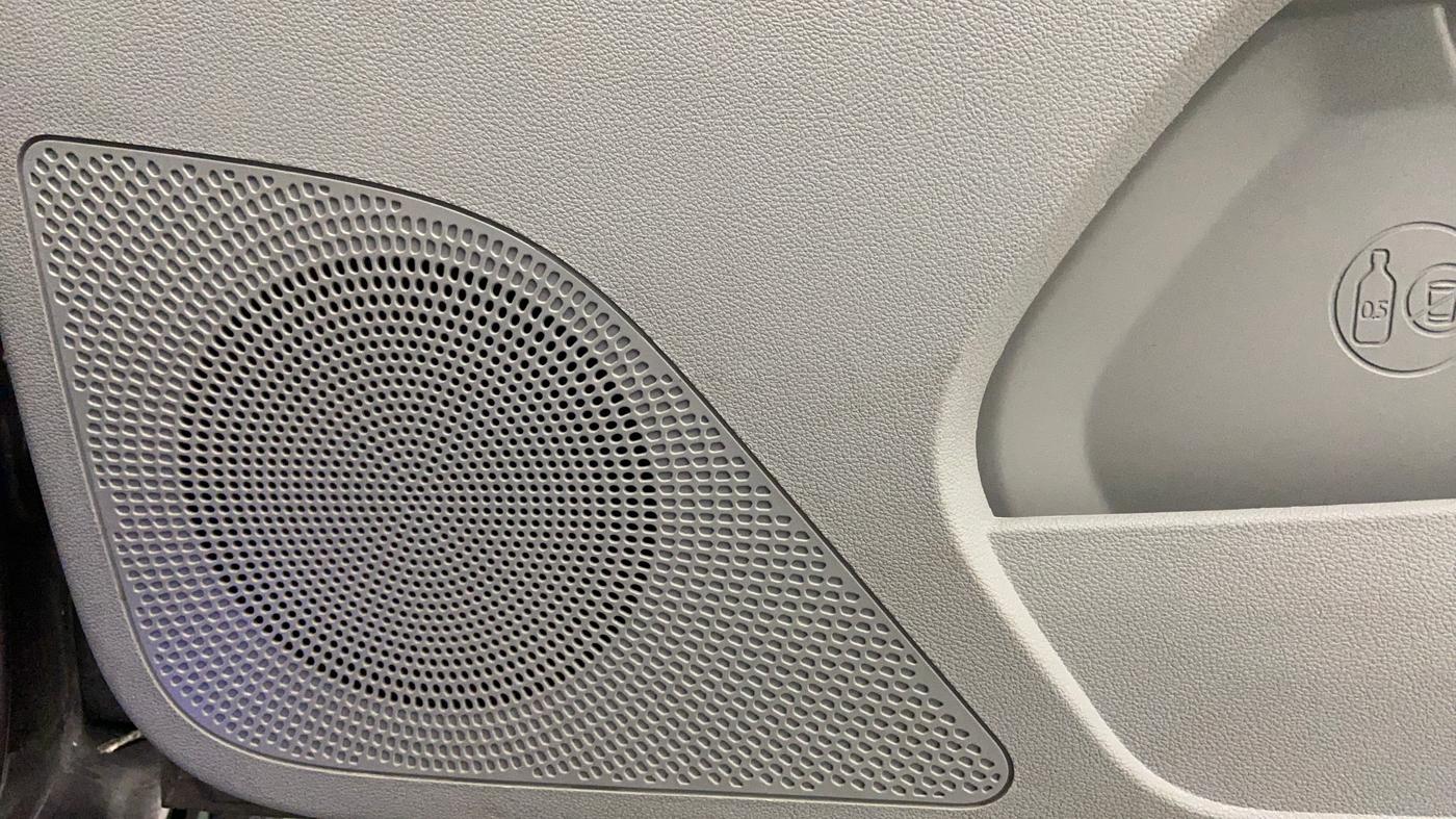 2018 Tata Tiago XZ 1.2 REVOTRON, Petrol, Manual, 45,826 km, Speaker