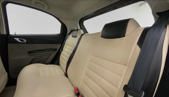 2018 Tata Tiago XZ 1.2 REVOTRON, Petrol, Manual, 45,826 km, Right Side Rear Door Cabin