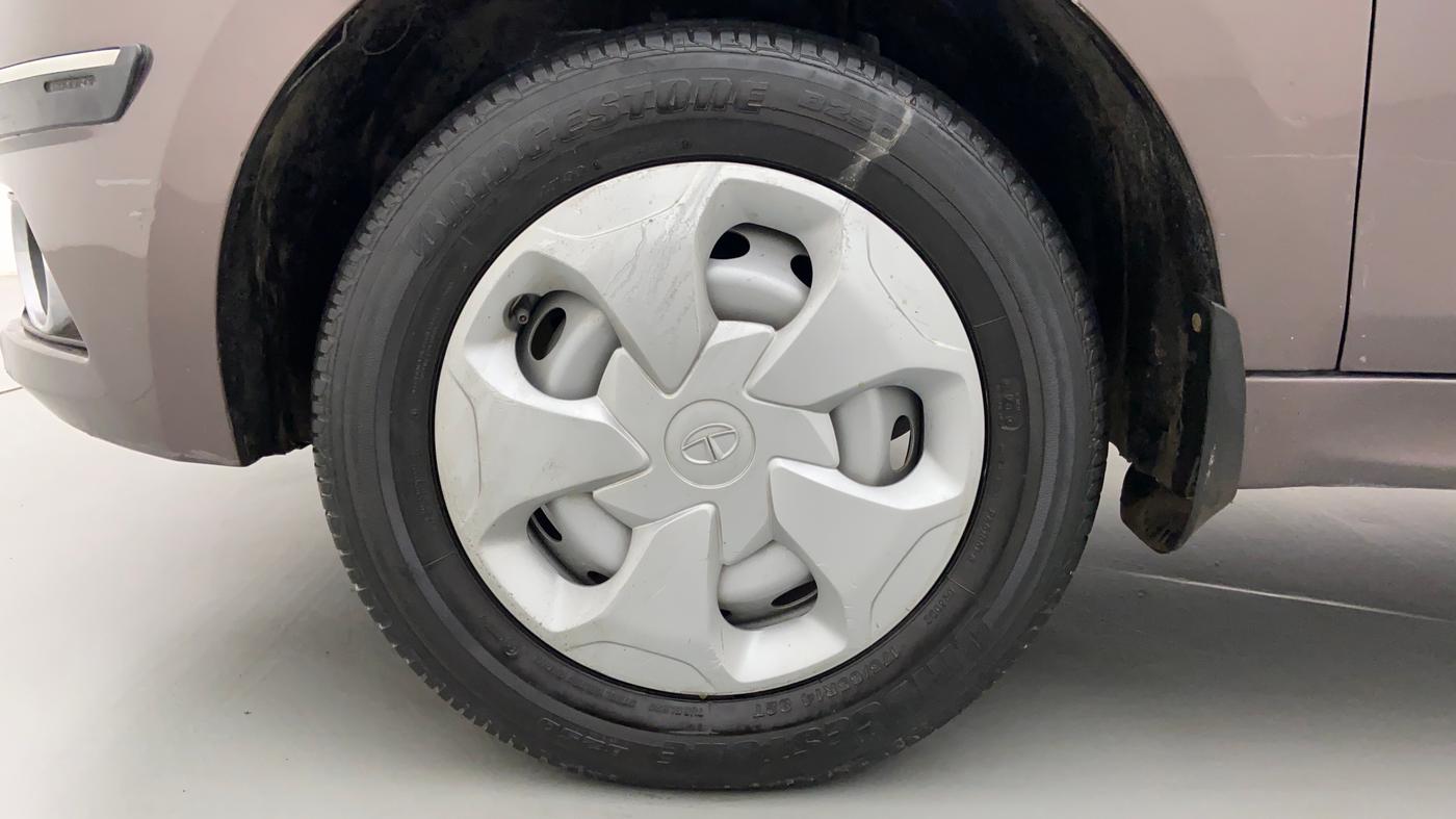 2018 Tata Tiago XZ 1.2 REVOTRON, Petrol, Manual, 45,826 km, Left Front Wheel