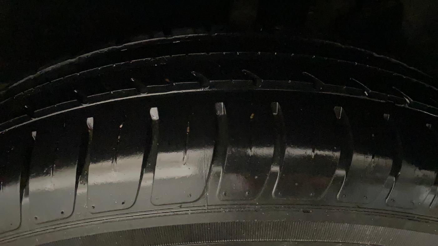 2019 Maruti Dzire LXI, Petrol, Manual, 52,252 km, Left Rear Tyre Tread