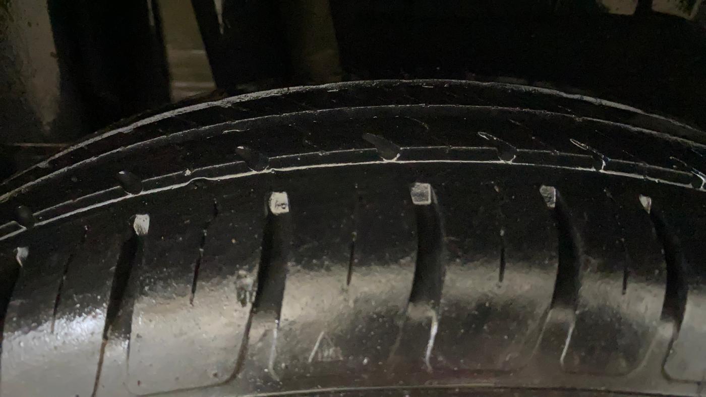 2019 Maruti Dzire LXI, Petrol, Manual, 52,252 km, Right Rear Tyre Tread