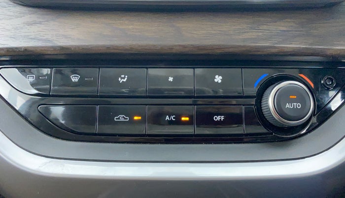 2021 Tata Harrier XZ 2.0L Kryotec, Diesel, Manual, 10,517 km, Automatic Climate Control