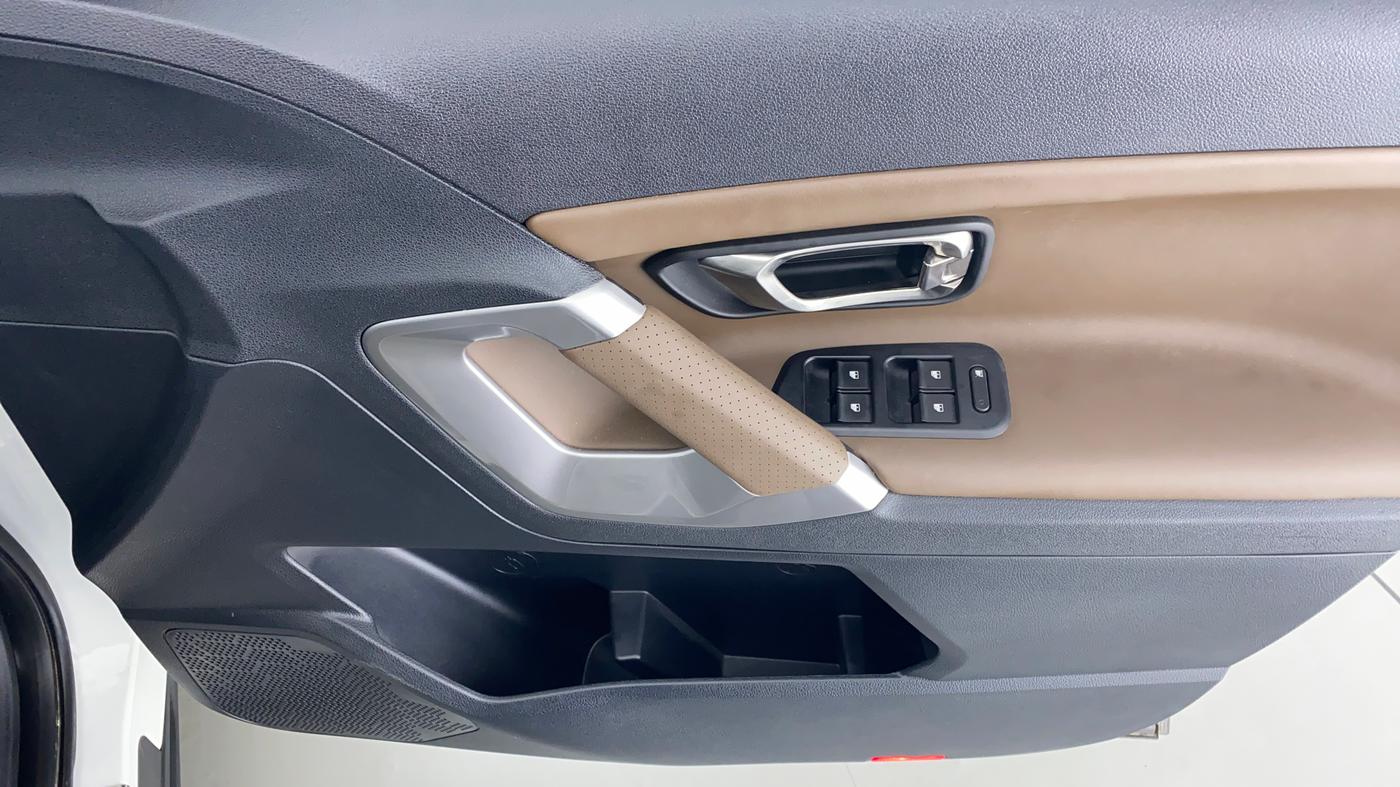 2021 Tata Harrier XZ 2.0L Kryotec, Diesel, Manual, 10,517 km, Driver Side Door Panels Control