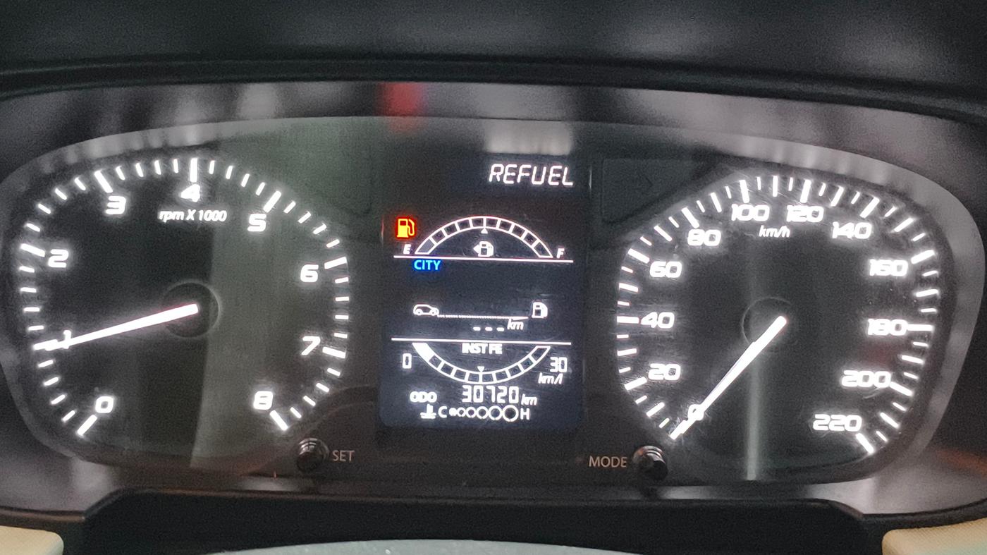2022 Tata PUNCH PURE MT, Petrol, Manual, 30,710 km, Odometer Image