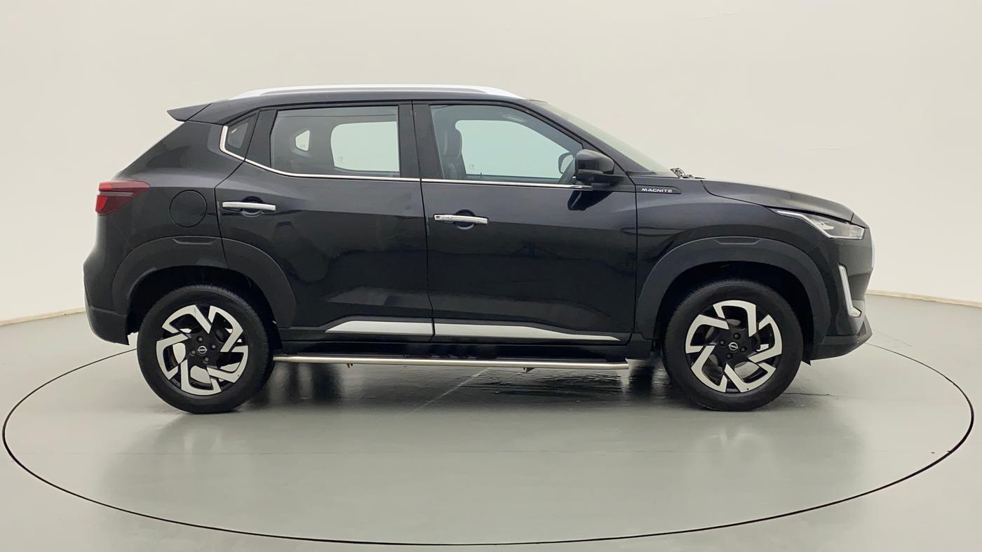 2022 Nissan MAGNITE XV PREMIUM, Petrol, Manual, 13,403 km, Right Side View