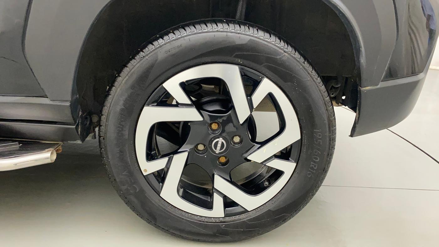 2022 Nissan MAGNITE XV PREMIUM, Petrol, Manual, 13,403 km, Left Rear Wheel
