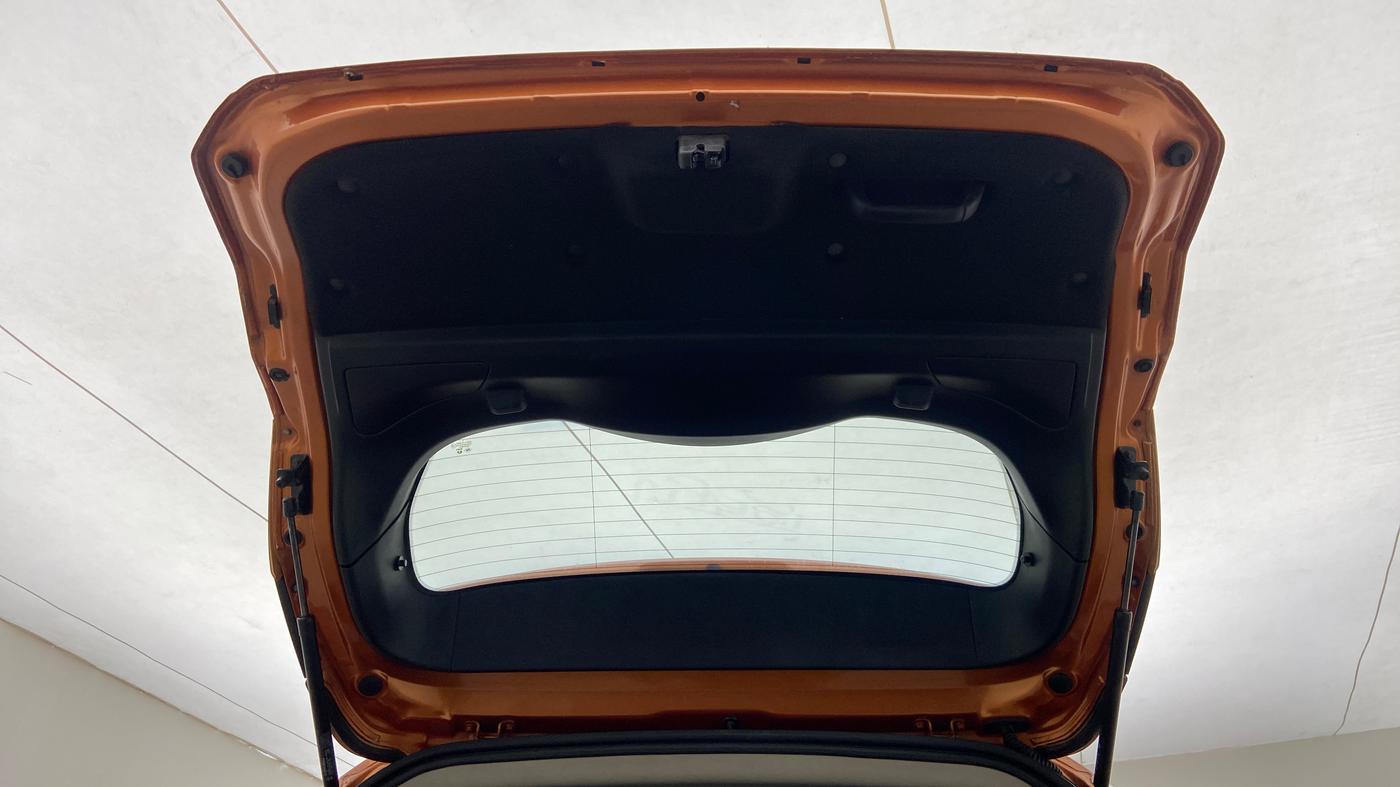 2019 Tata Harrier XZ 2.0L Kryotec, Diesel, Manual, 32,379 km, Boot Door Open