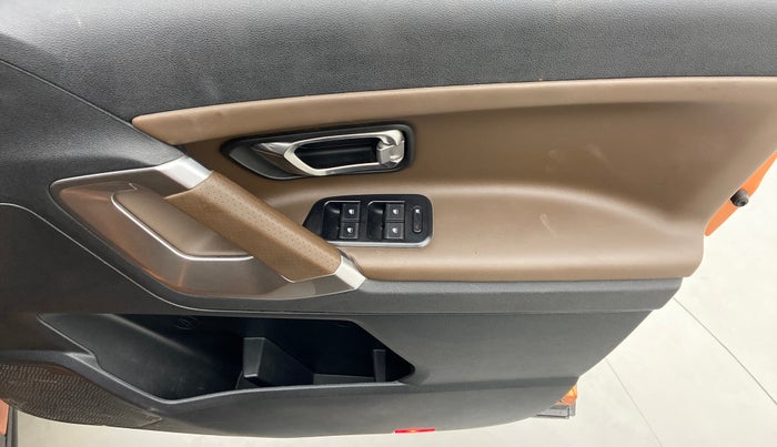 2019 Tata Harrier XZ 2.0L Kryotec, Diesel, Manual, 32,379 km, Driver Side Door Panels Control