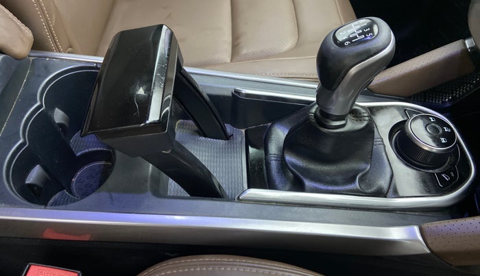 2019 Tata Harrier XZ 2.0L Kryotec, Diesel, Manual, 32,379 km, Gear Lever