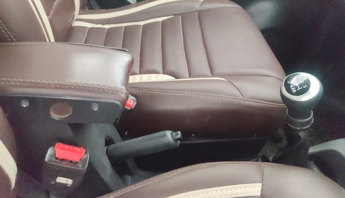 2018 Maruti Wagon R 1.0 LXI CNG, CNG, Manual, 52,906 km, Gear Lever