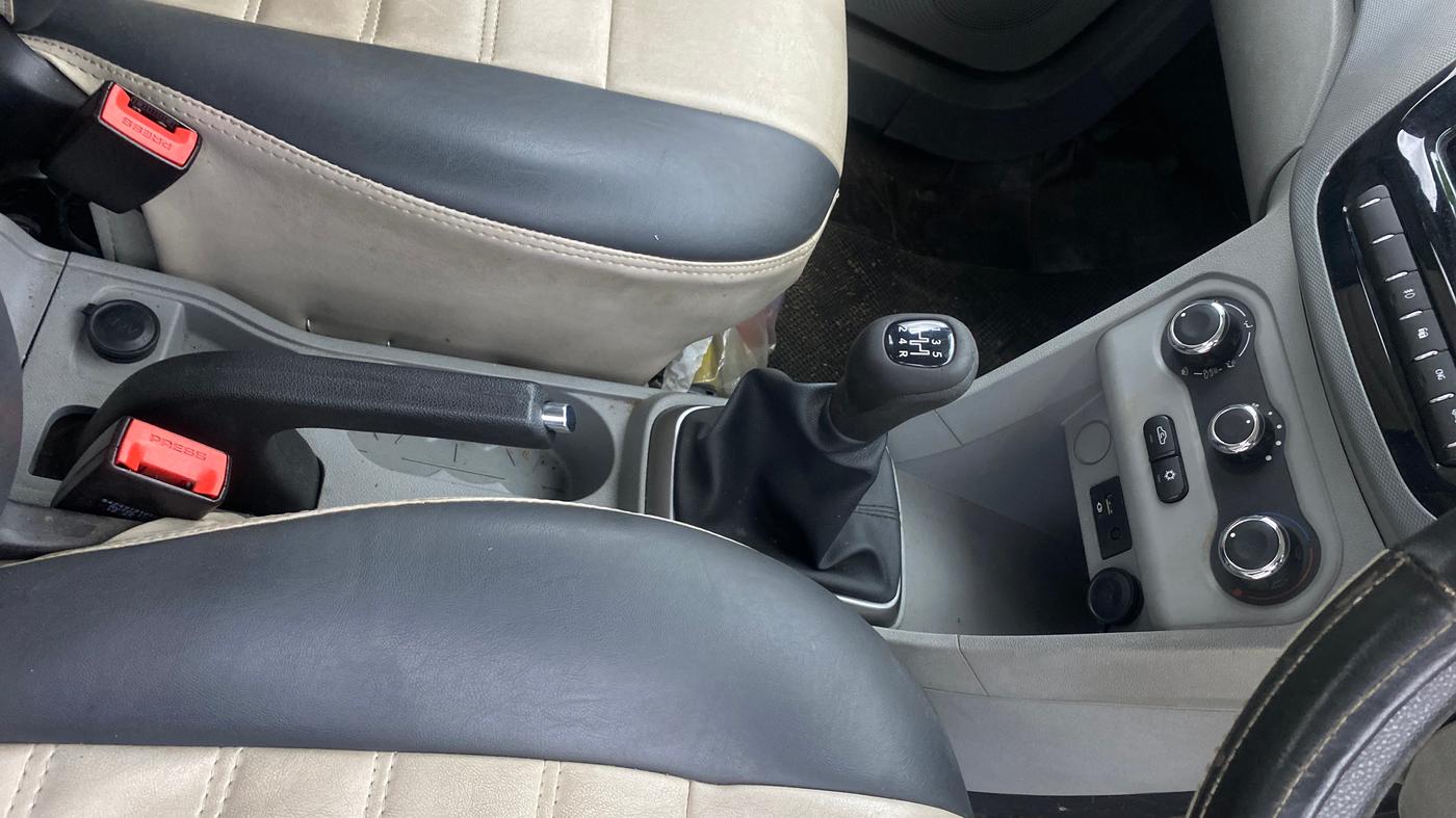 2022 Tata TIGOR XZ CNG, CNG, Manual, 66,352 km, Gear Lever