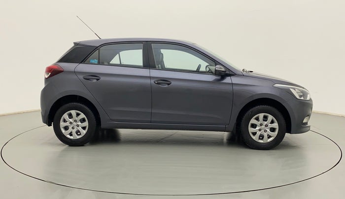 2017 Hyundai Elite i20 SPORTZ 1.2, Petrol, Manual, 65,159 km, Right Side View