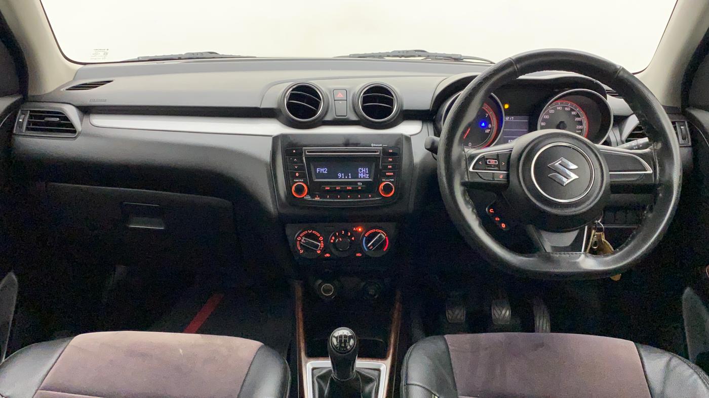 2018 Maruti Swift VXI, Petrol, Manual, 37,330 km, Dashboard