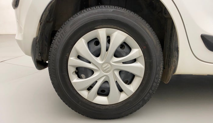 2018 Maruti Swift VXI, Petrol, Manual, 37,330 km, Right Rear Wheel