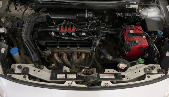 2018 Maruti Dzire LXI, CNG, Manual, 51,121 km, Engine View